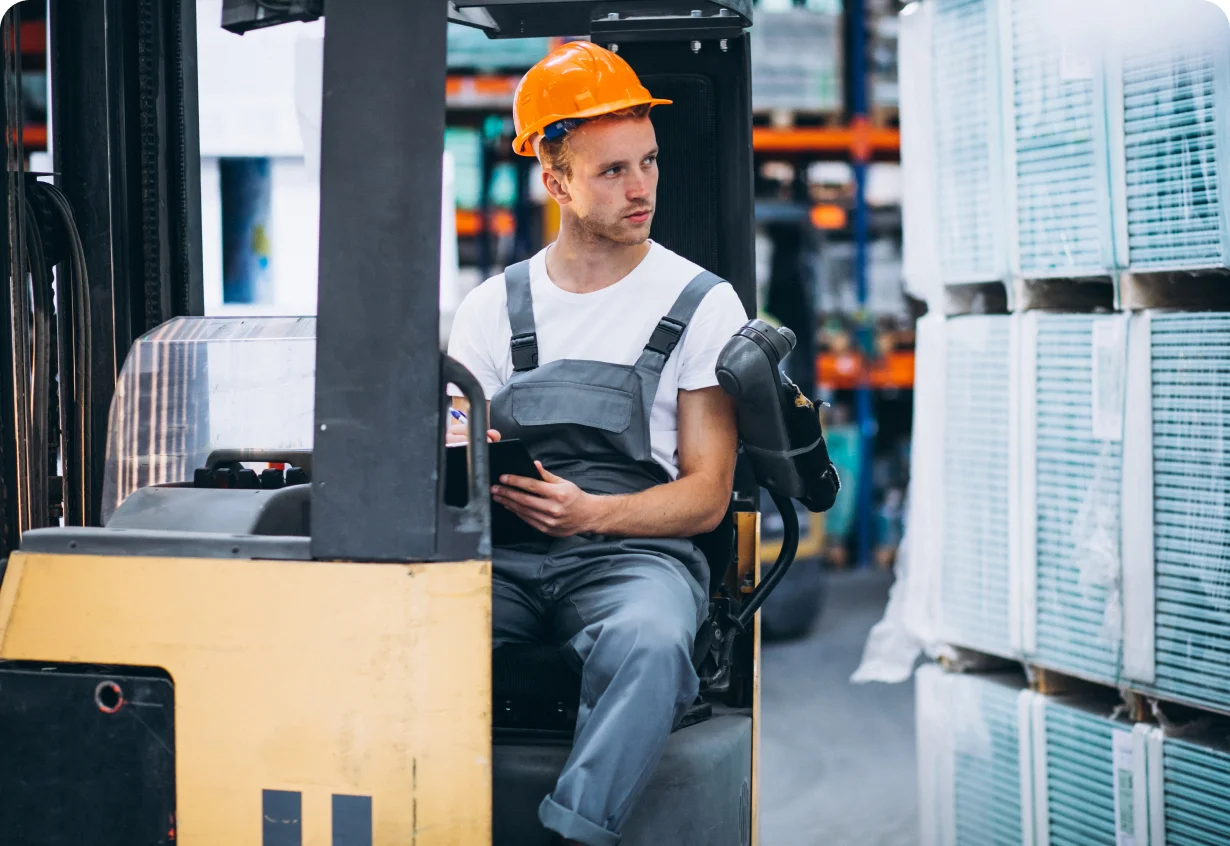 Why choose our warehousing service?